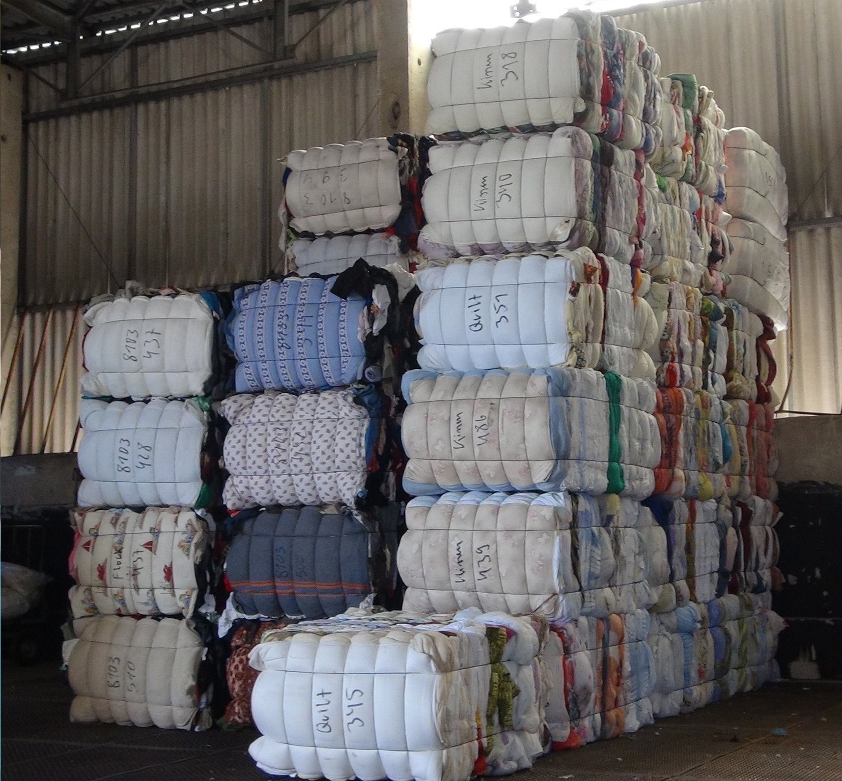 Textile Baler For Sale Lifting Chamber Textile Baling Machine